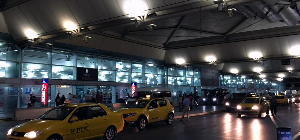 深夜便の前にサッパリ!イスタンブール空港のラウンジでシャワーを浴びる